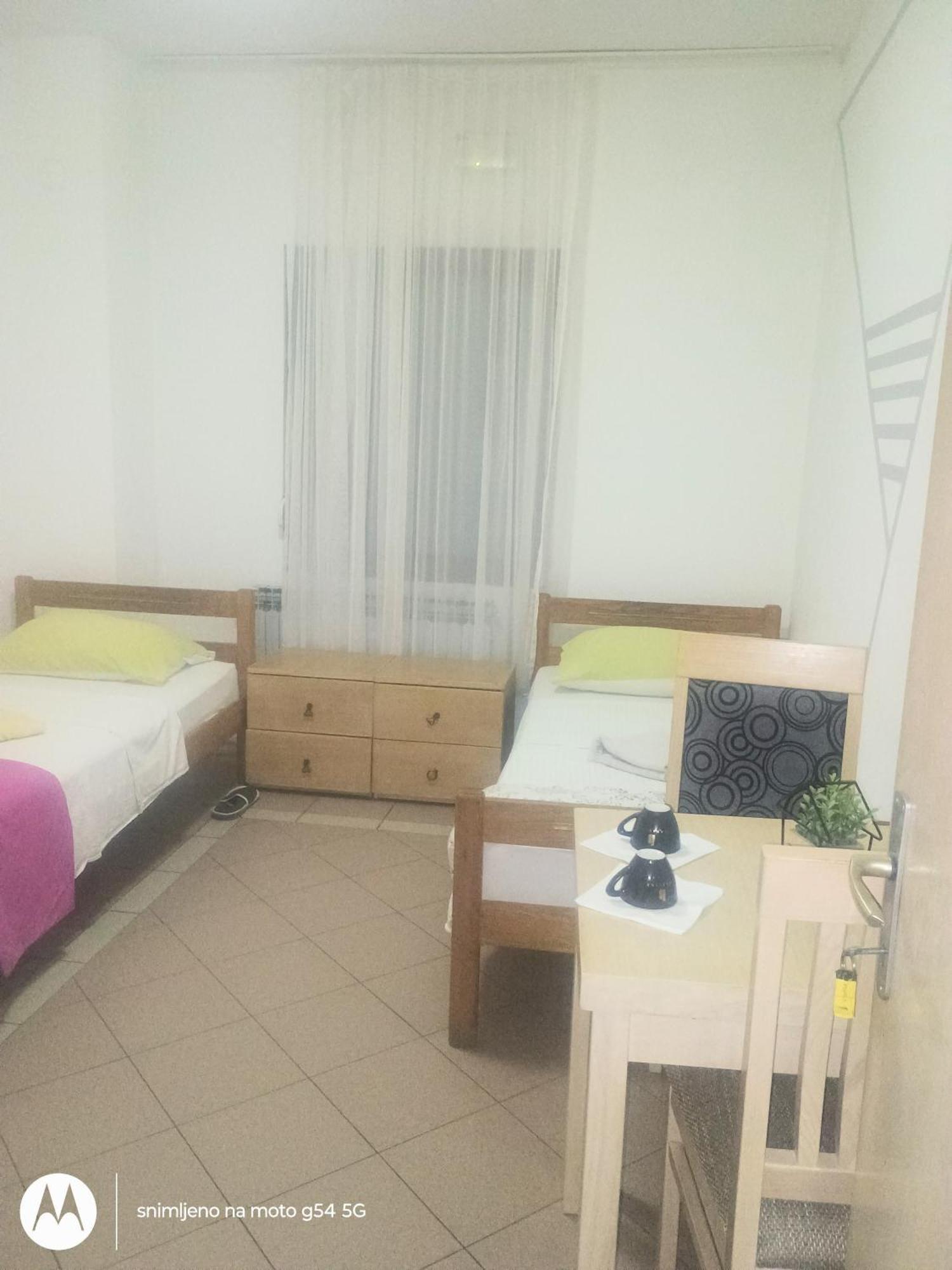 Hostel Lega House Osijek Exteriér fotografie